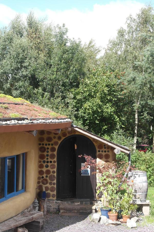 Sapphire Forest Garden Shepherd'S Hut Church Stretton Dış mekan fotoğraf