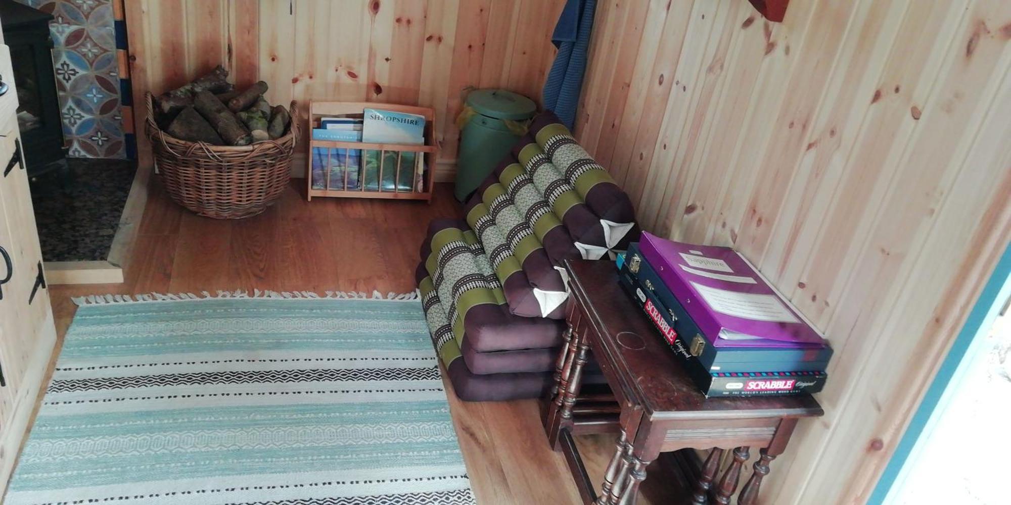 Sapphire Forest Garden Shepherd'S Hut Church Stretton Dış mekan fotoğraf